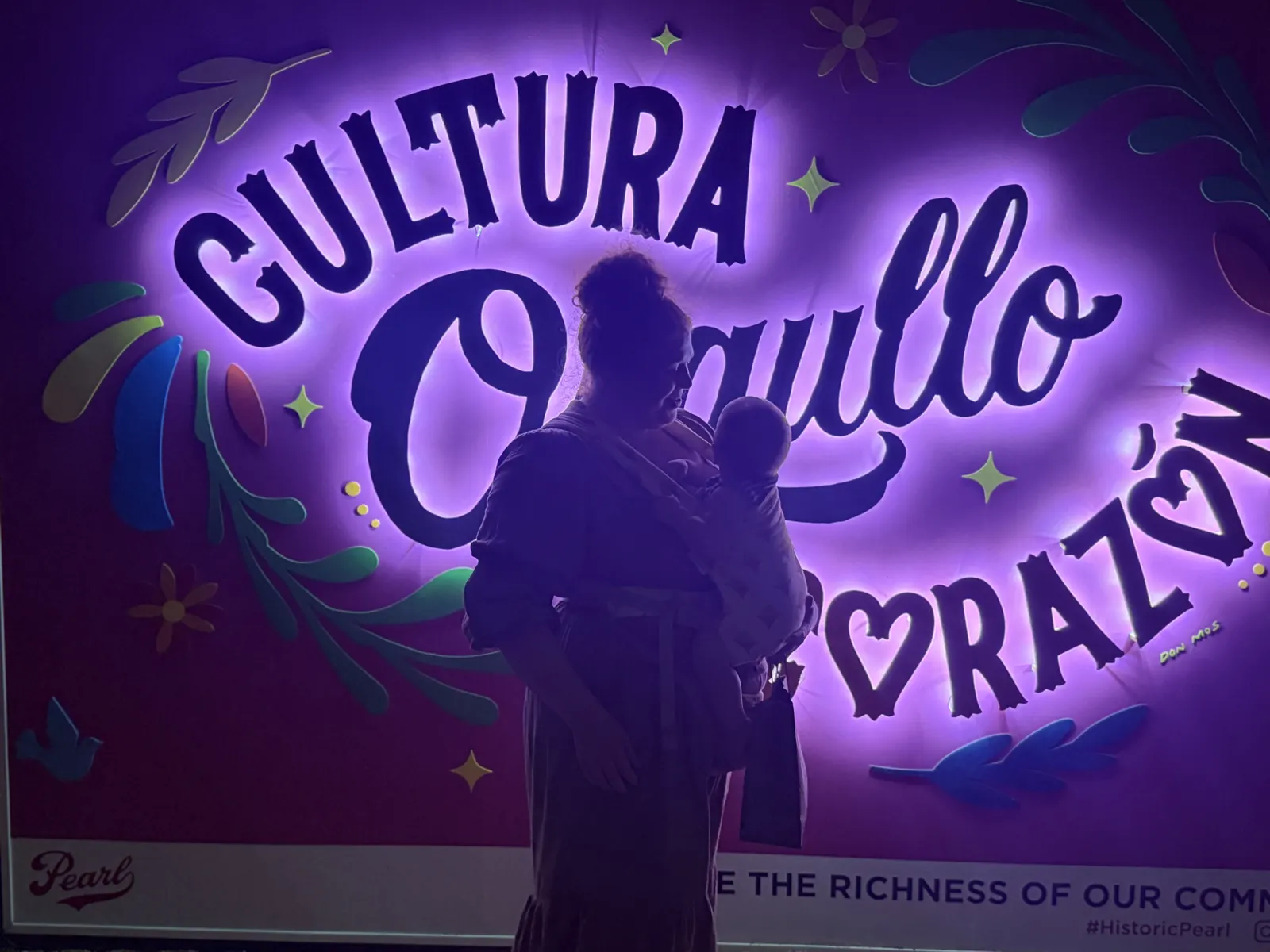 Glowing Cultura, Orgullo, Corazón mural at Pearl